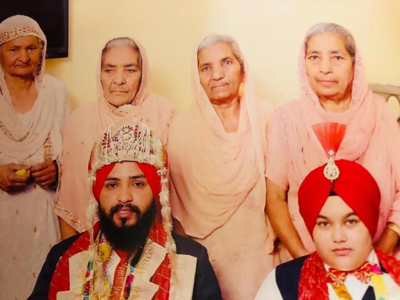 Prem Singh - Photo 9