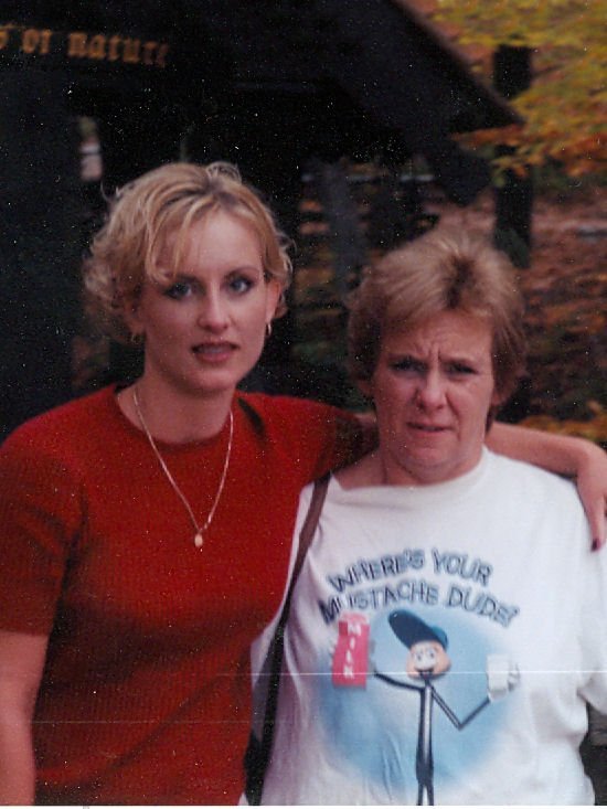 Jennie Lou KLINGBEIL - Photo 3