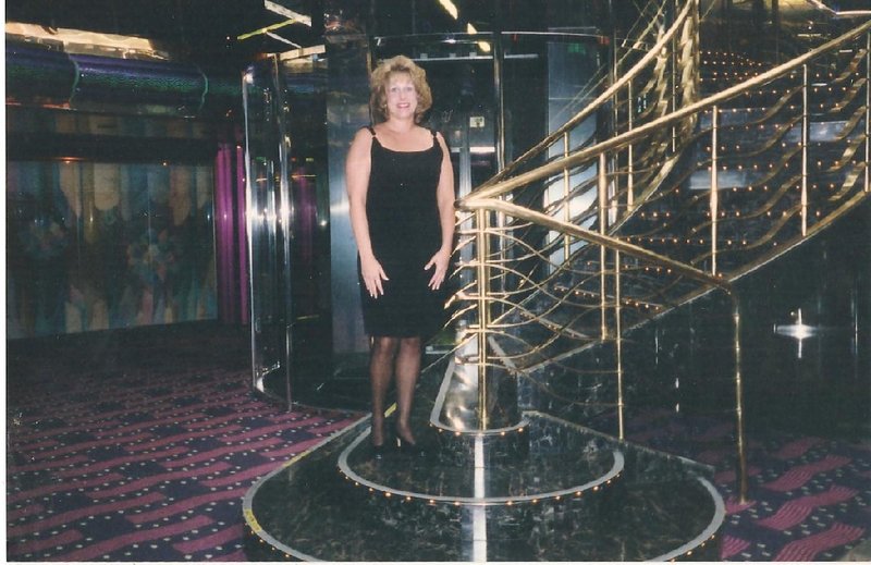 Vickie J. Enders - Photo 3