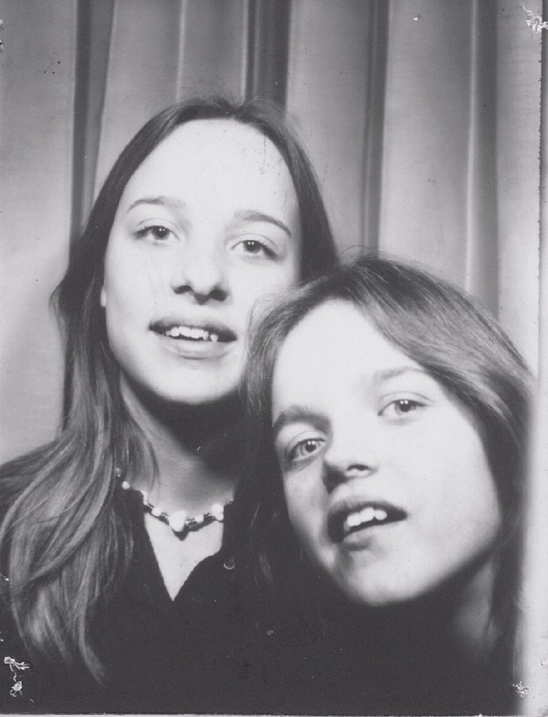 Kelly L. MOESER - Photo 3