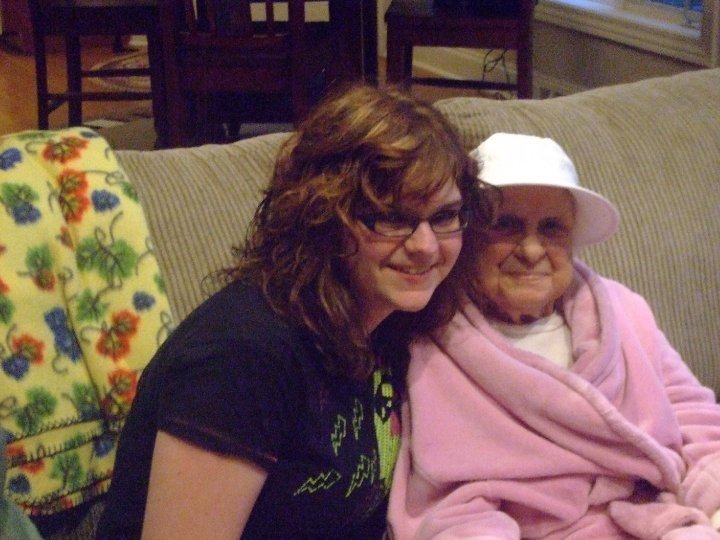 Amy S. Caldwell - Photo 6