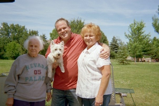 Amy S. Caldwell - Photo 8