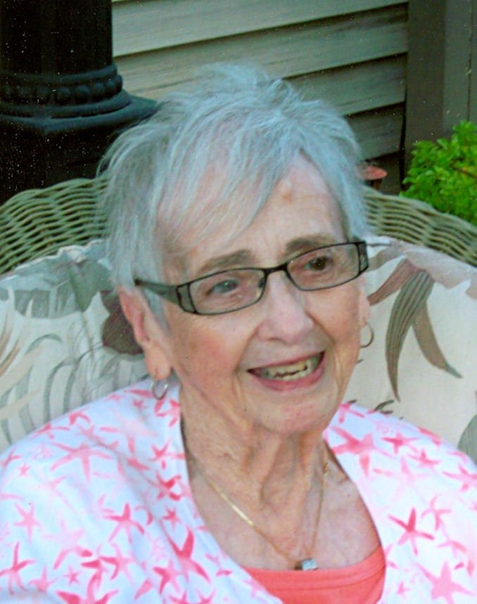 Elaine L. Fox - Photo 2