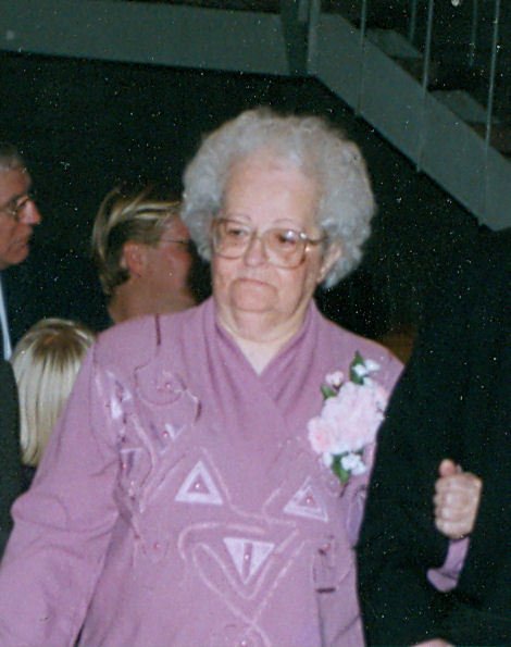 Elizabeth Sylvia Wortley - Photo 2