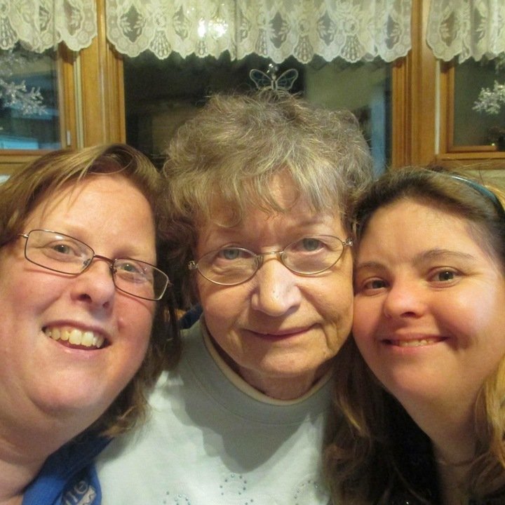 Celeste Lois Landree - Photo 4