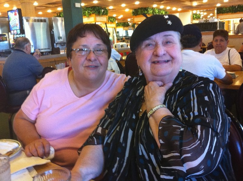 Eleanora Downey - Photo 8