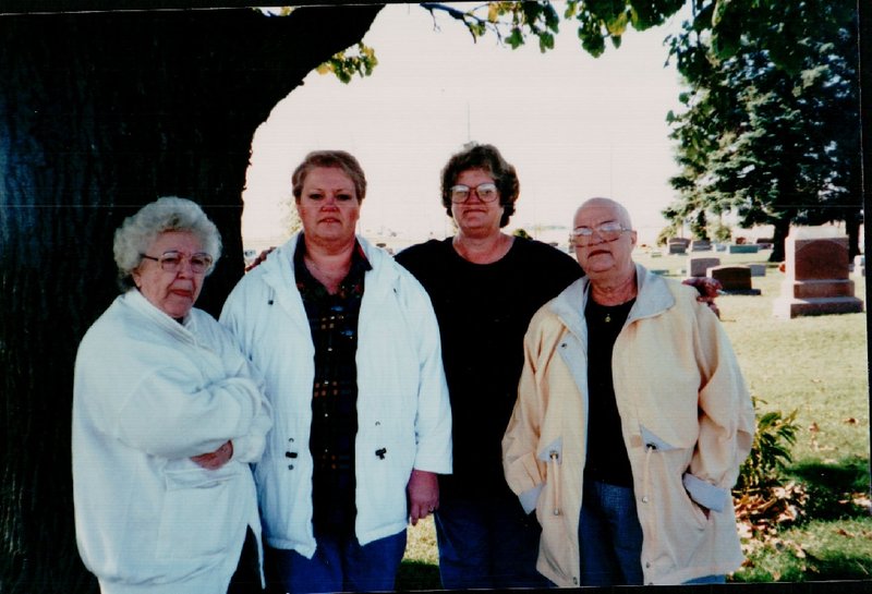 Patricia Joan Stollings - Photo 3