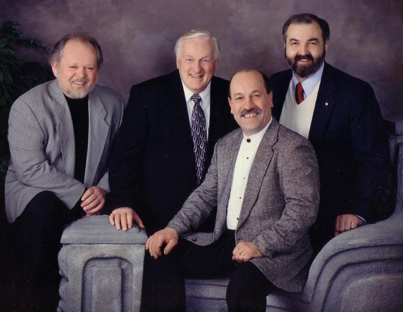 Delinor John "Del" Meyer - Photo 2