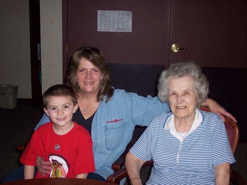 Doraine Anderson - Photo 2