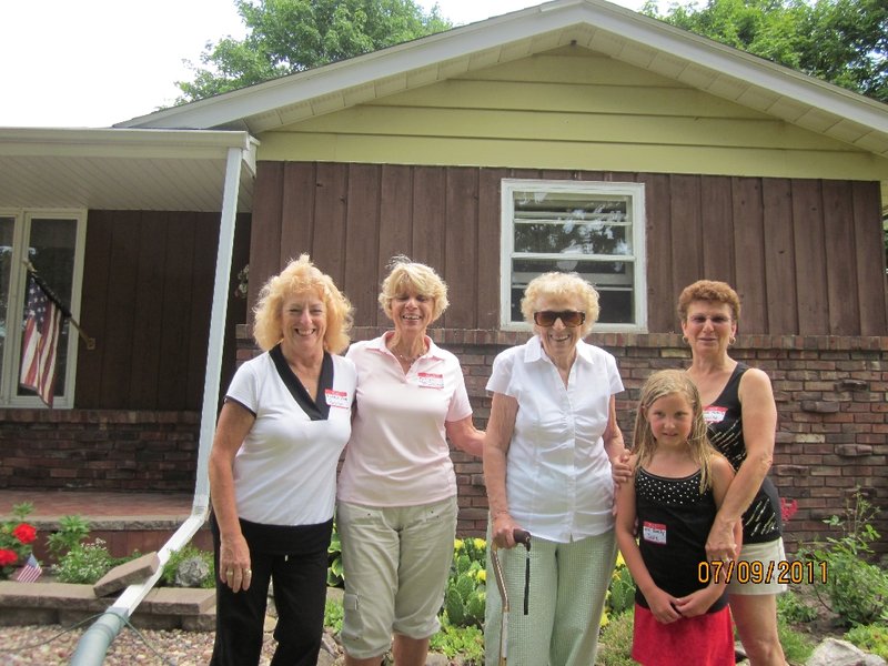 Susan Furloni - Photo 2