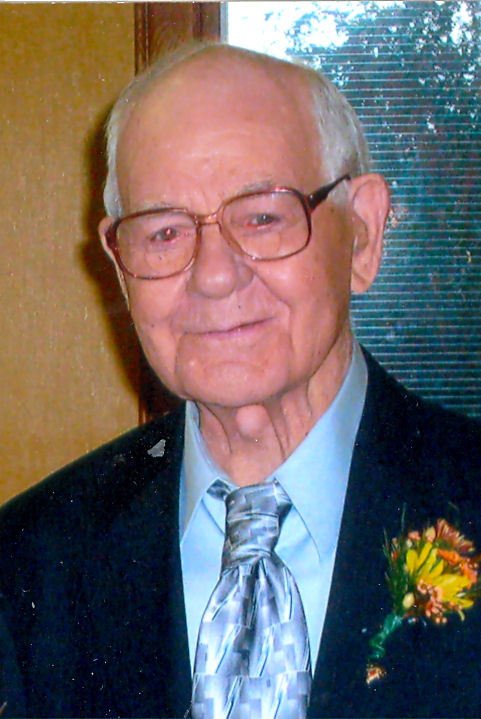 Eulis L. Oswalt - Photo 2