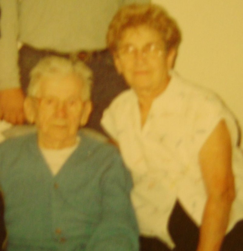 Rose M. Lootans - Photo 2