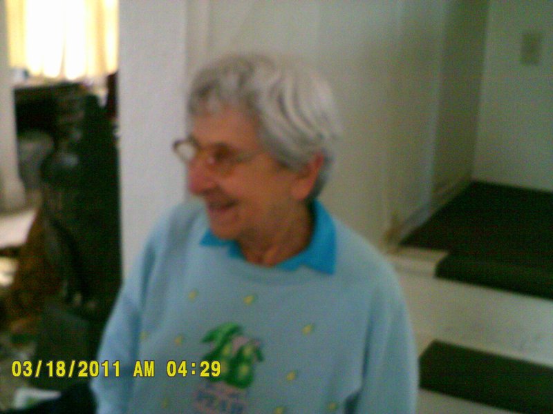 Rose M. Lootans - Photo 4