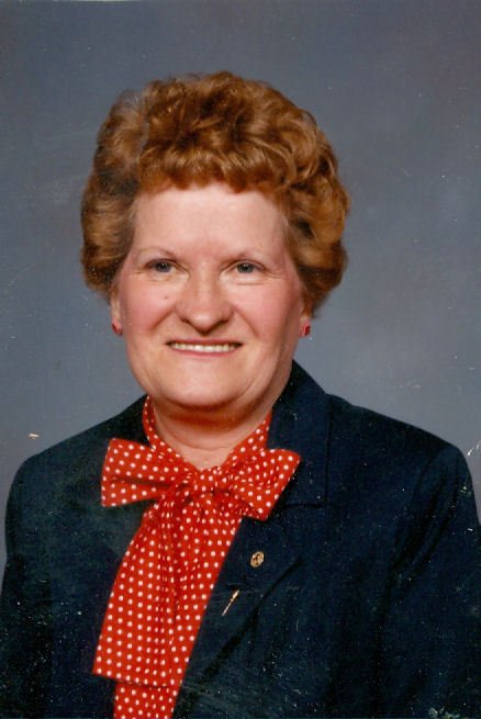 Violet S. Grove - Photo 2