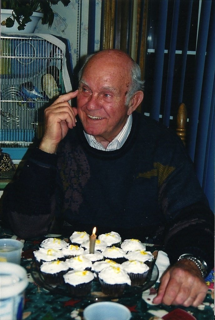 Robert John Joling - Photo 22