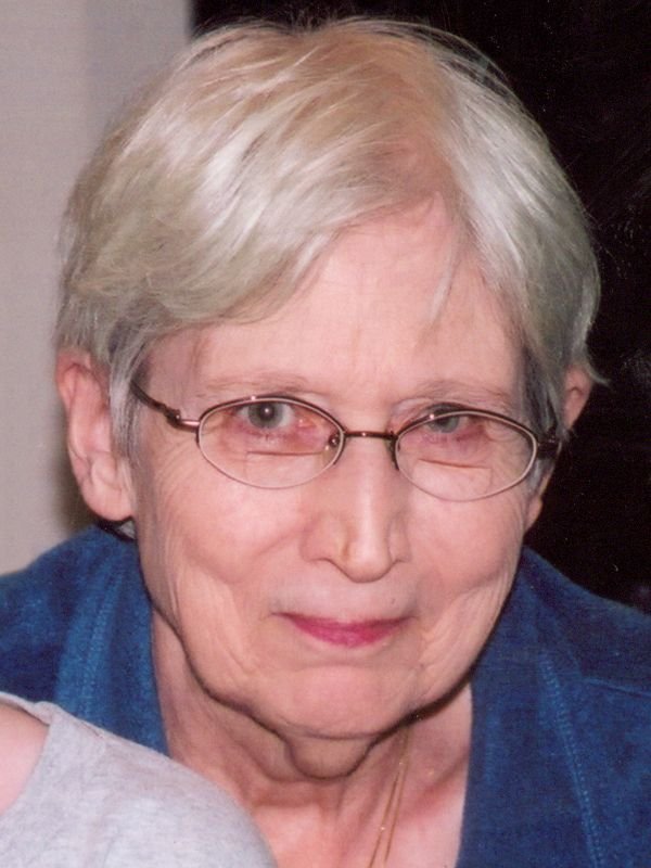 Coralie E. Nash-Pofahl - Photo 5