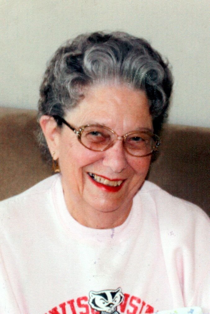 Virginia Lee Hames - Photo 2