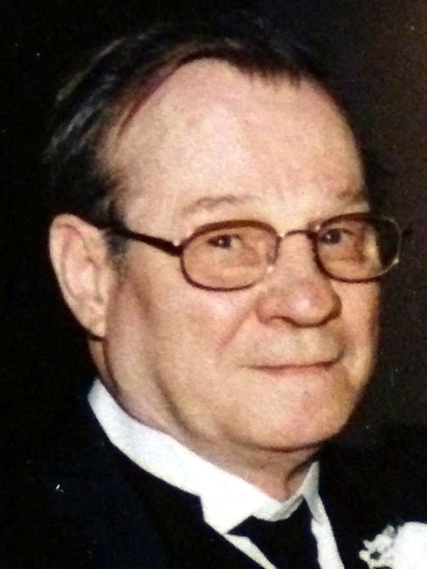 Gerald James Chapman - Photo 2