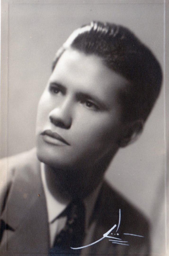 Carlos M. Cabal - Photo 8