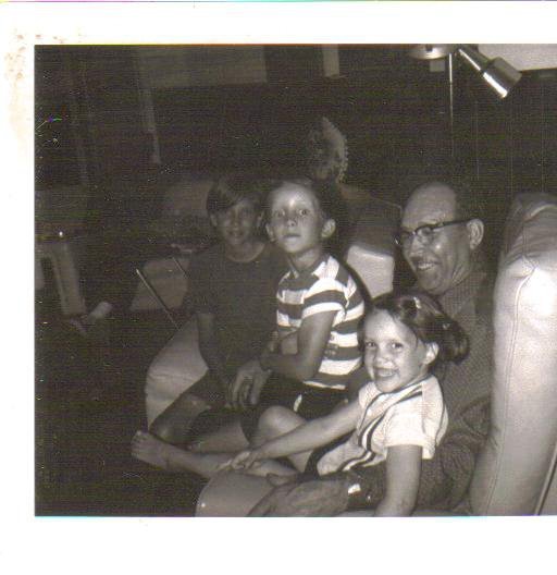 Carol J. "C.J." Schiller - Photo 5