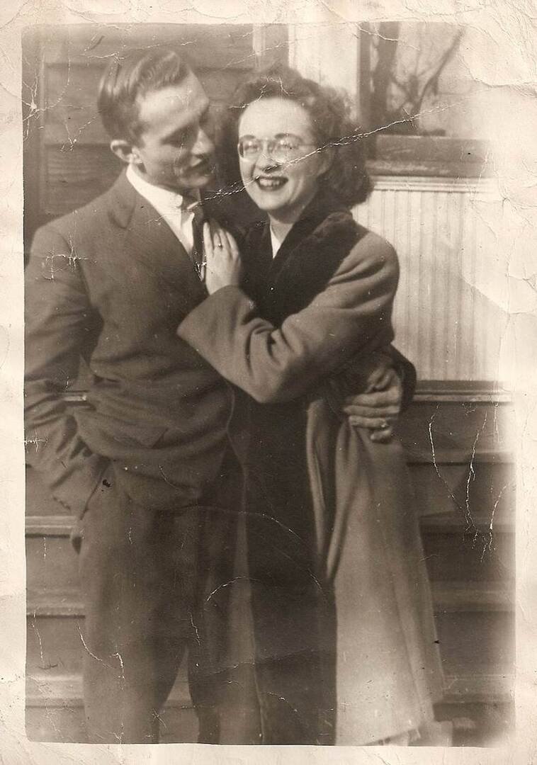 Mary Ann Landa - Photo 32