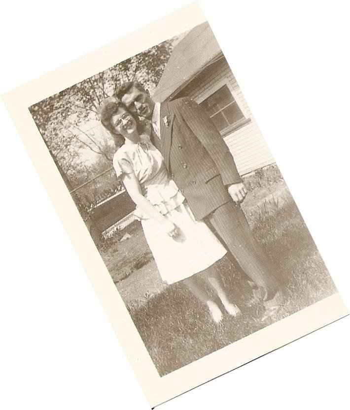 Mary Ann Landa - Photo 34