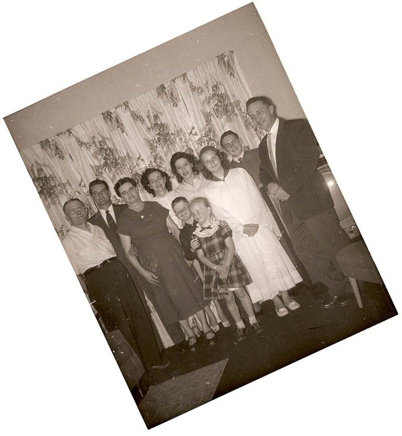 Mary Ann Landa - Photo 41