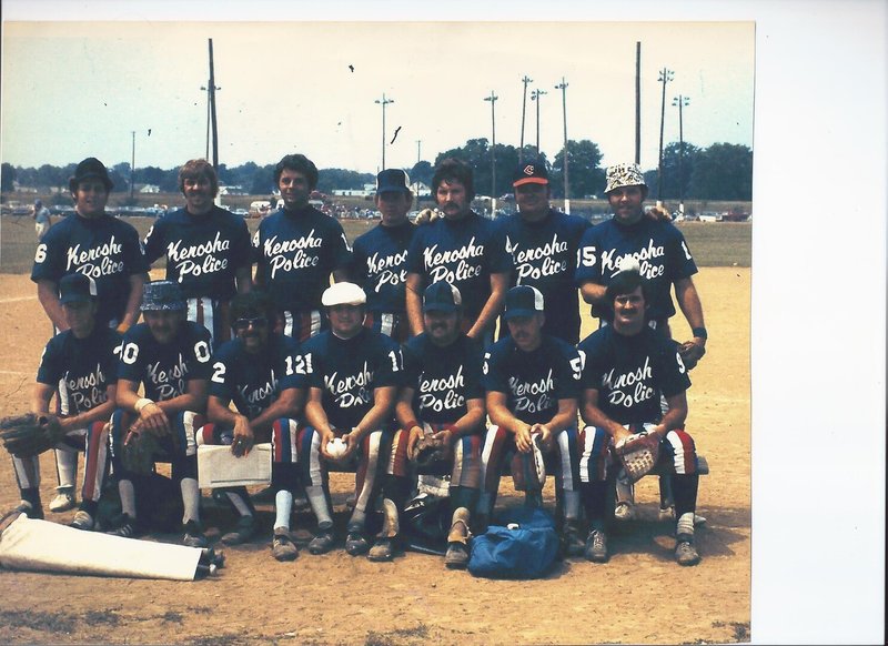 Donald Henry Larson - Photo 2