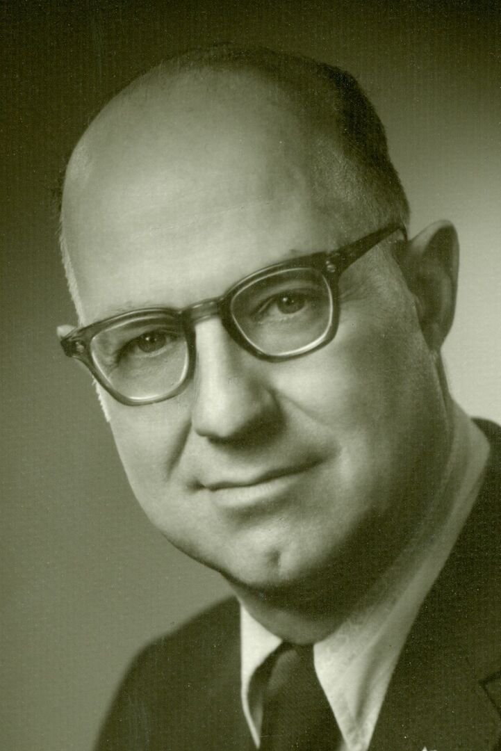 Harry L. Data