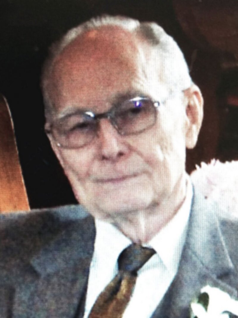 Walter Albert Jakielski - Photo 2