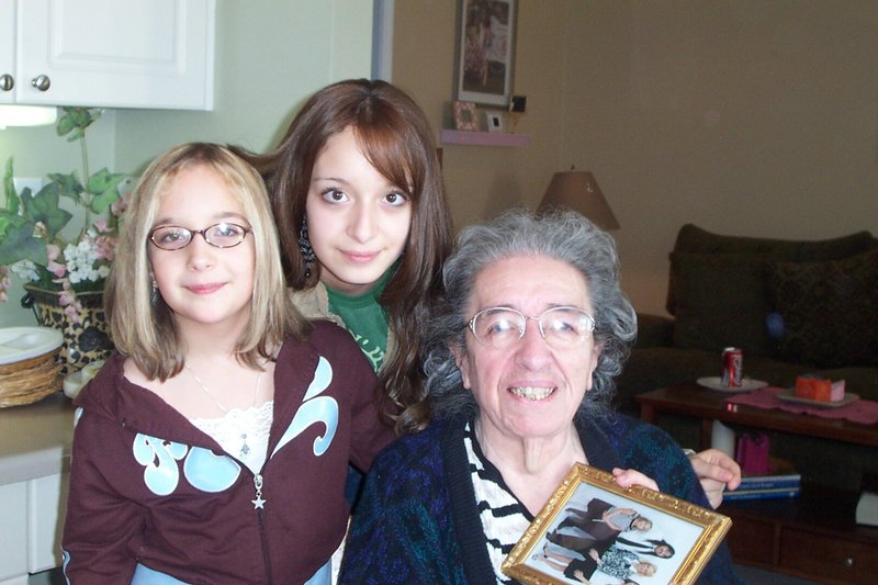 Rachel Garcia - Photo 8