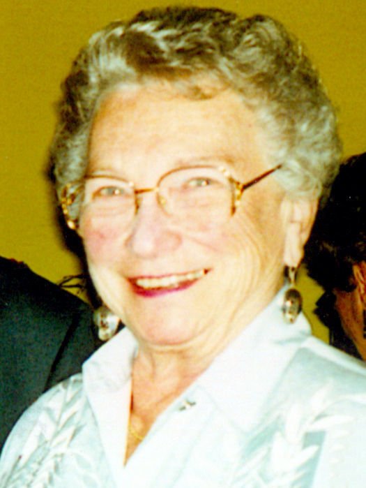 Bettie M. Olson - Photo 2