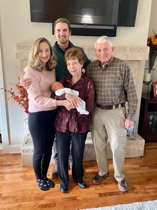 James E. Leuck - Photo 18