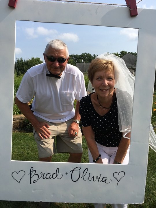 James E. Leuck - Photo 35