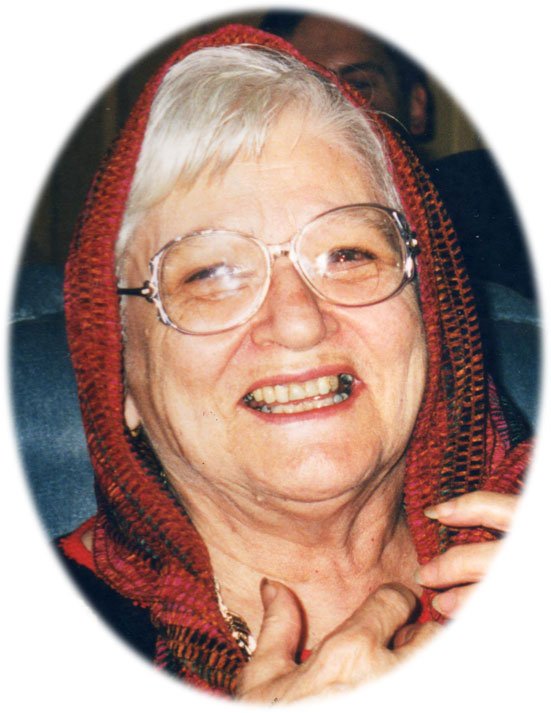 Viola M. Pierangeli - Photo 4