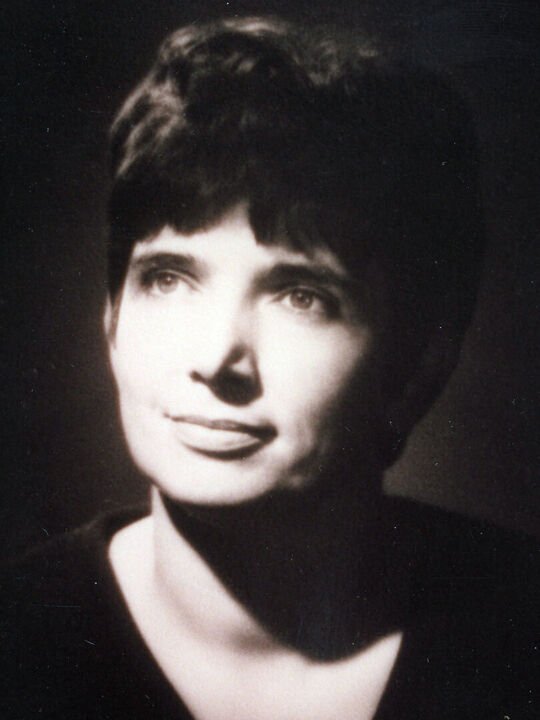 Olivia Anna Costanza Andrea - Photo 2