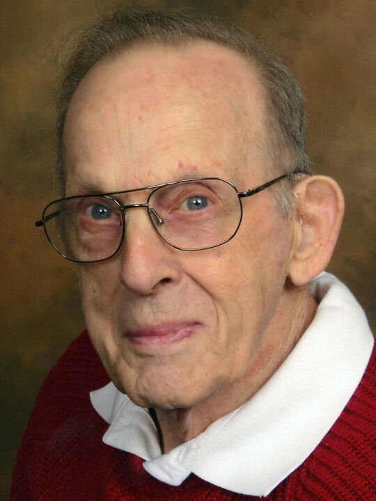 Herbert Joseph Tizi - Photo 2