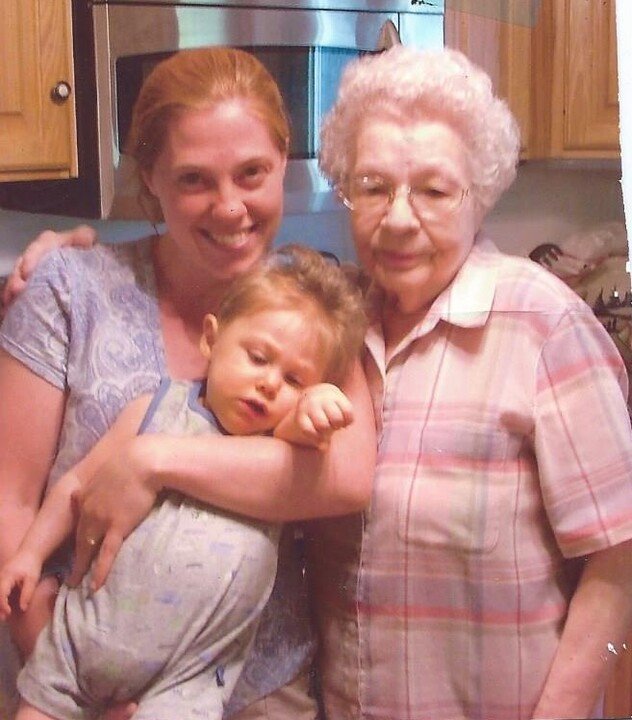 Collin E. Mueller - Photo 3