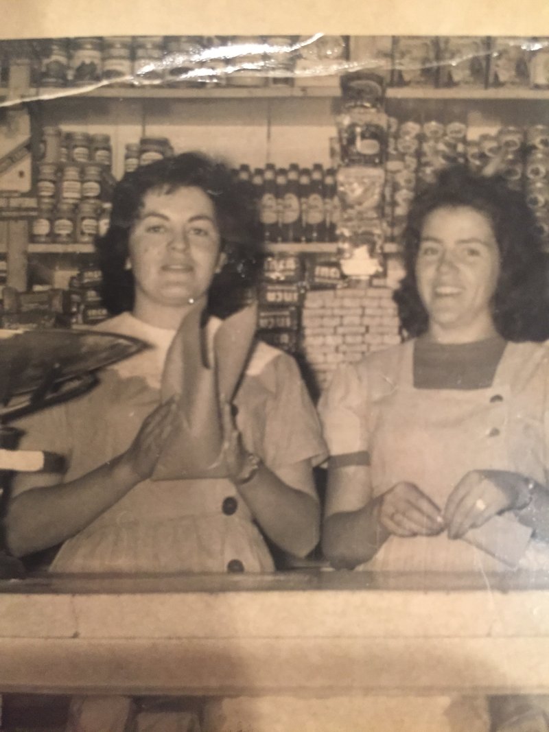 Esperanza Rodriguez - Photo 5