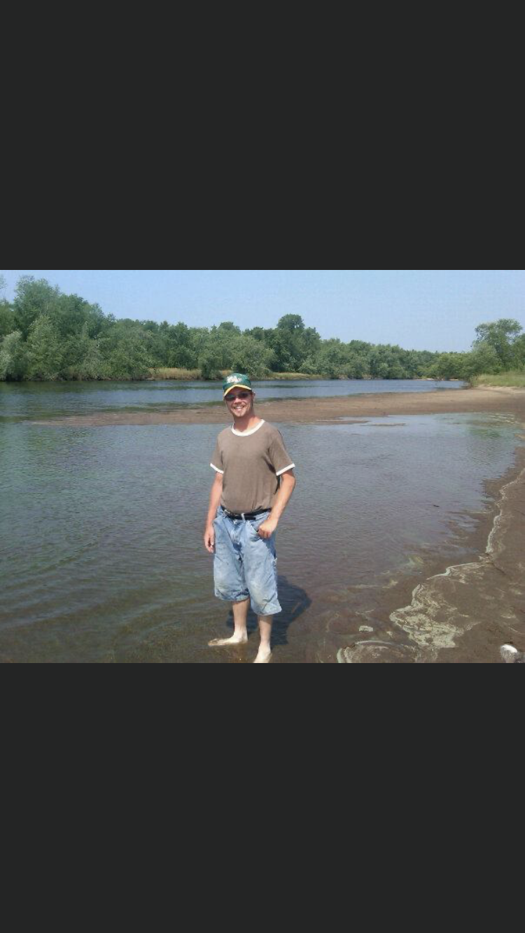 Christopher Lee Mitchem - Photo 3