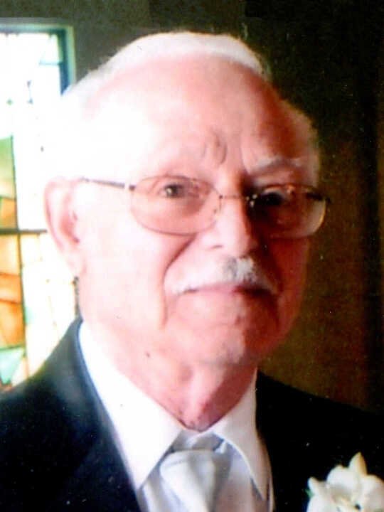 Mario C. Caira - Photo 2