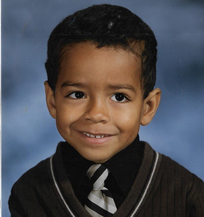 Caleb Peter Islas - Photo 4