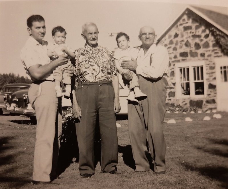 Donald John Flesia - Photo 33