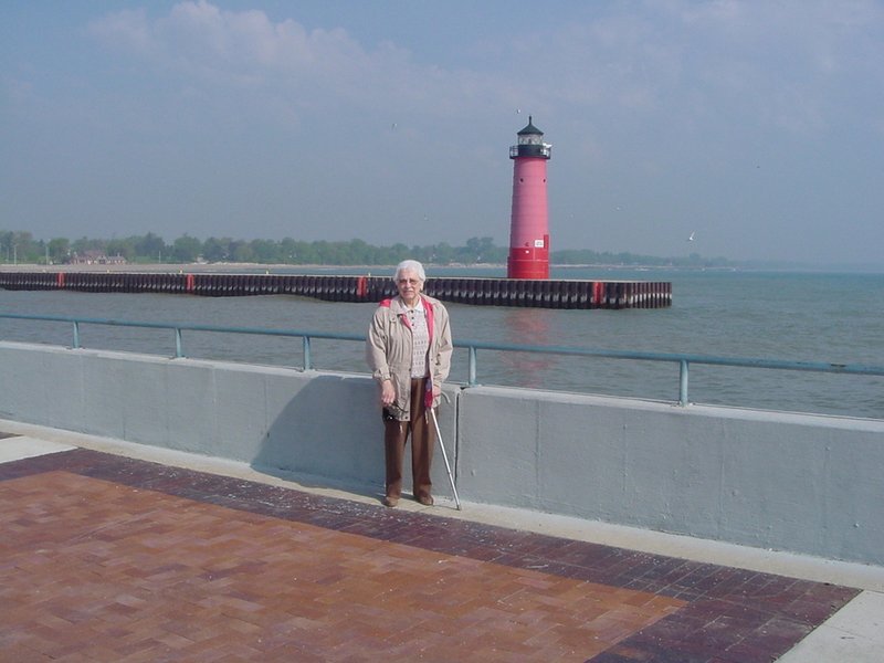 Mildred Elizabeth Becker - Photo 6