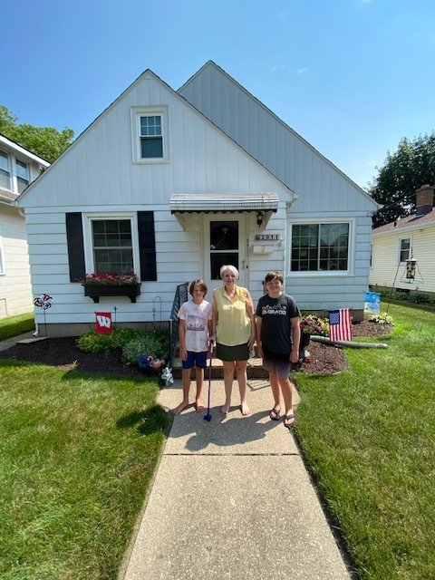 Faye Marie Schutz - Photo 2