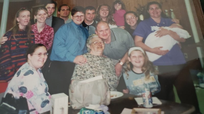 Deborah Louise Parrish - Photo 13