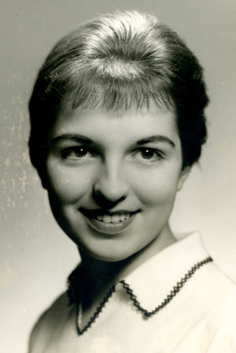 Louann Alice Wildenberg - Photo 2