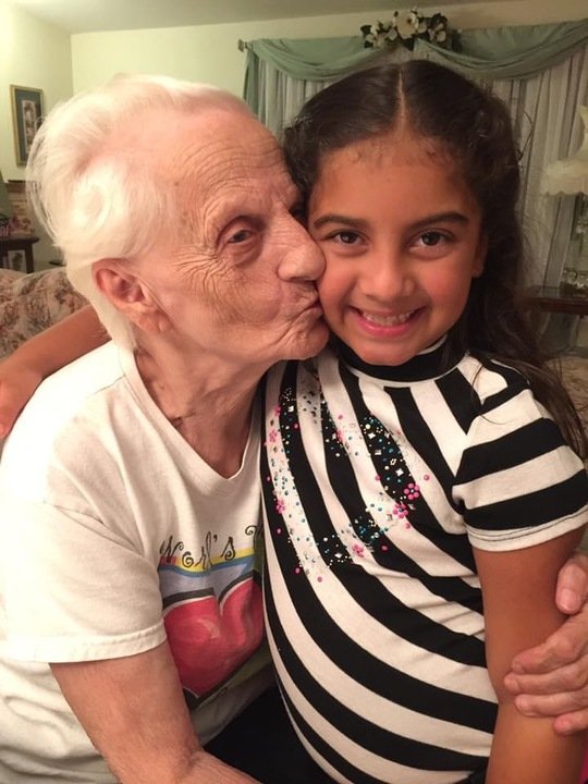 Milka Simonovich - Photo 9