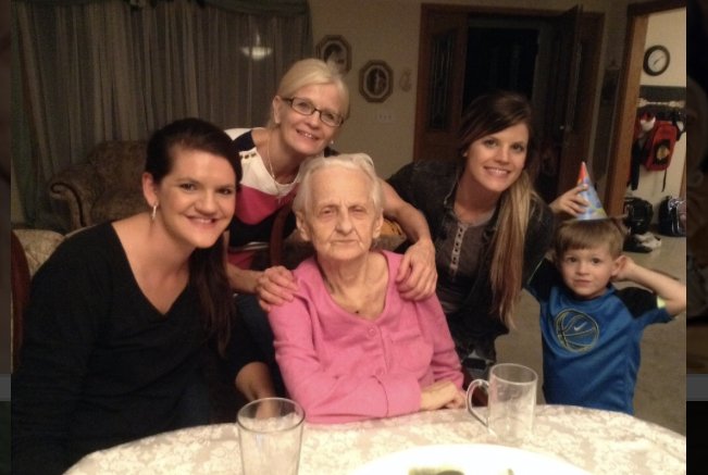 Milka Simonovich - Photo 15