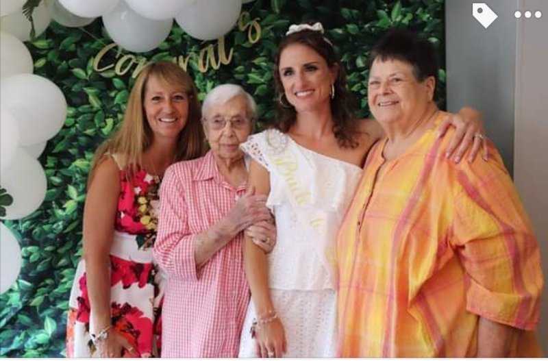 Diane M Donais - Photo 2